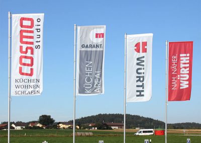 Fahnen, Werbefahnen bei SIGNUS Werbetechnik
