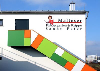 Fräsbuchstaben & Einzelbuchstaben an der Fassade