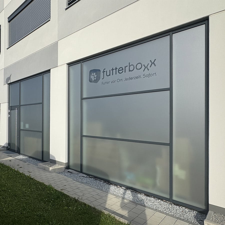 Folienbeschriftung mit Milchglasfolie