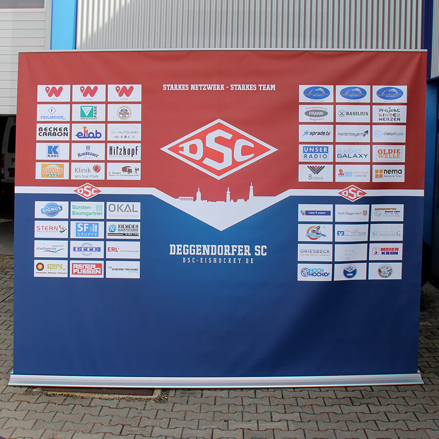 Breites Roll-Up zum Ausziehen