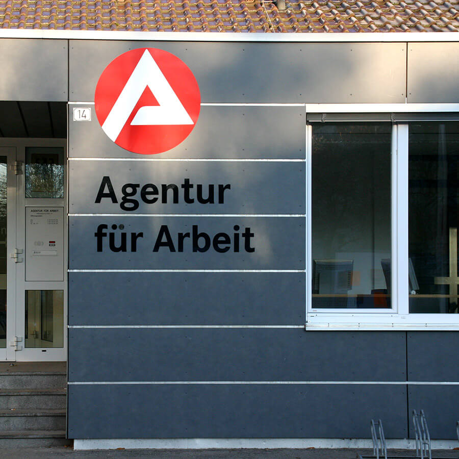 Fräsbuchstaben und Fräsform aus Aluverbundplatten Fräsbuchstaben und Fräsform aus Aluverbundplatten