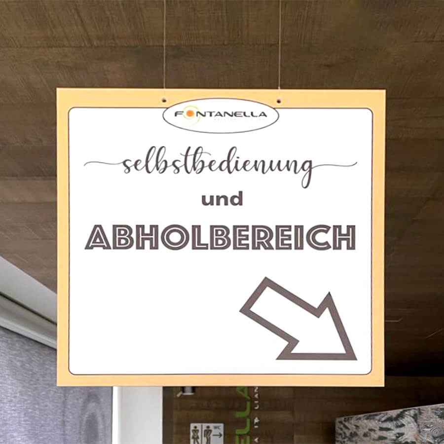 PVC Schild im Innenbereich