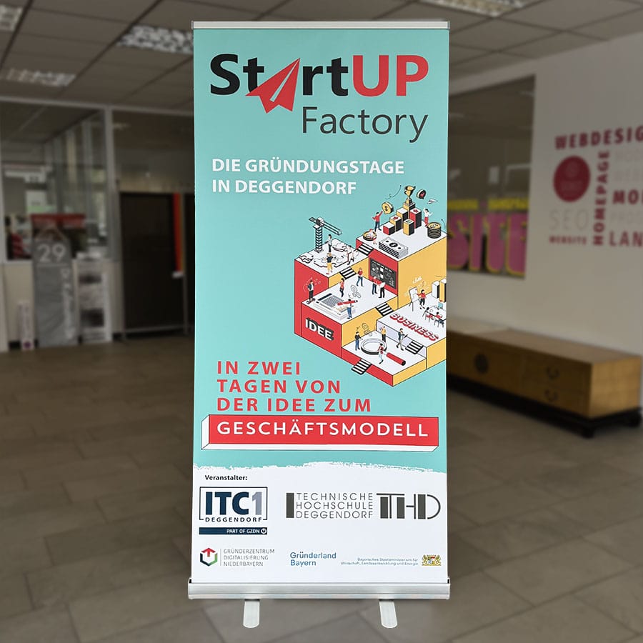 Fahrzeugbeschriftung bei SIGNUS Werbetechnik in Deggendorf